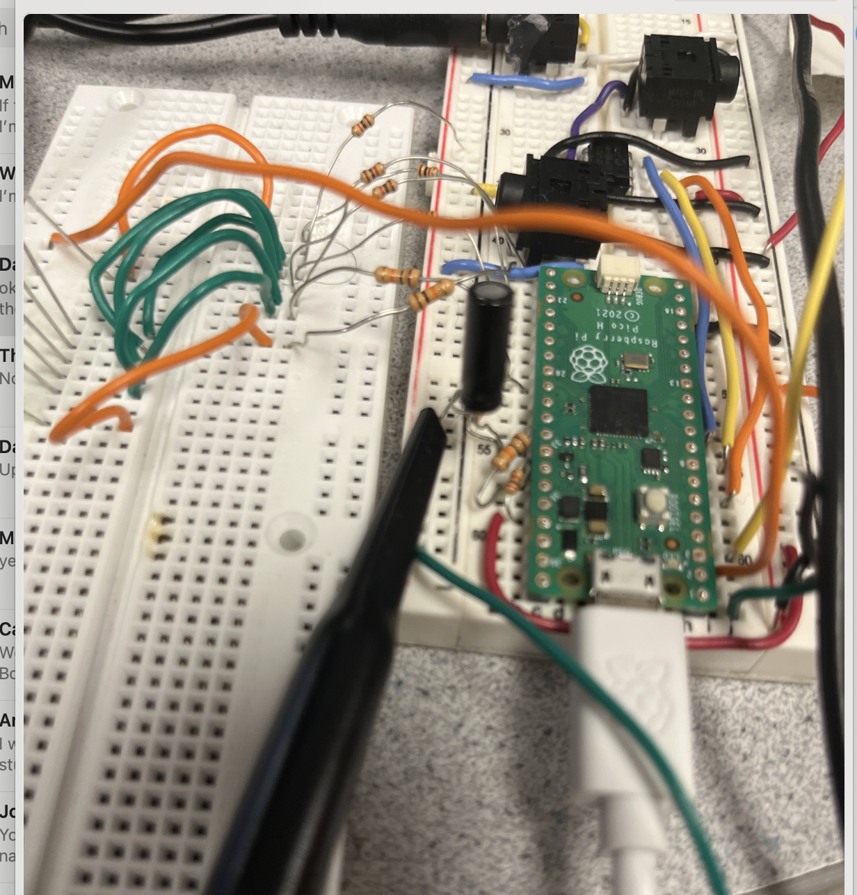 Circuit Setup for being able to low pass the output frequency